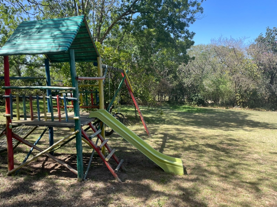 4 Bedroom Property for Sale in Bathurst Eastern Cape